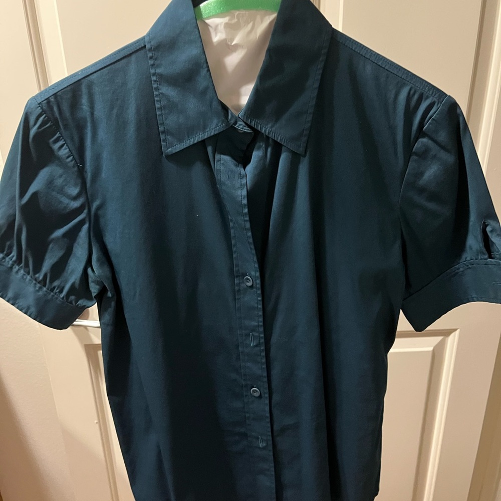 Theory Women's Short-Sleeved Dark Teal Button down Shirt